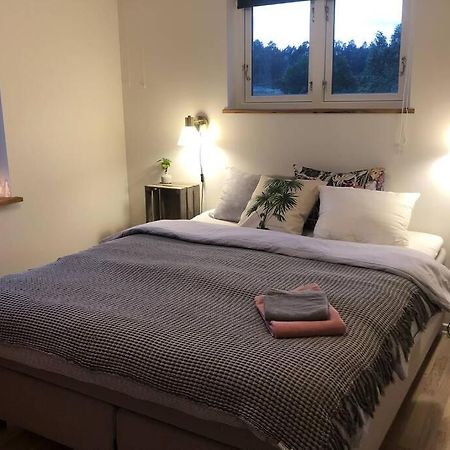 Cottage Perfect For Short Time Rent Gustavsberg المظهر الخارجي الصورة