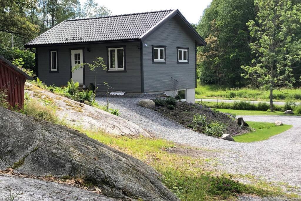 Cottage Perfect For Short Time Rent Gustavsberg المظهر الخارجي الصورة